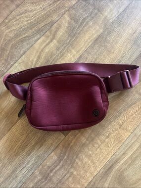 lululemon athletica Waist Pack